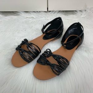 NWB ABOUND Black Faux Leather Strap Sandal Shoes